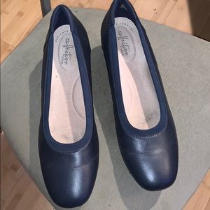 Collection By Clark’s Navy Blue Flats Size 10